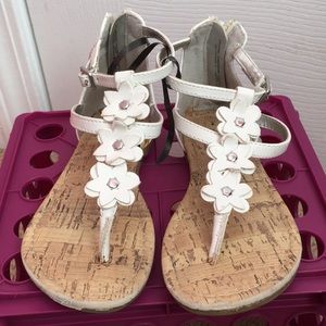 Girls sandals